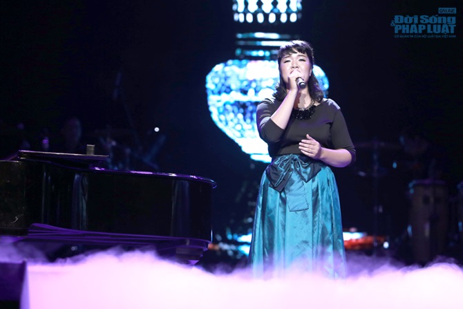 Phương Mỹ Chi lập kỷ lục ở Bài hát yêu thích