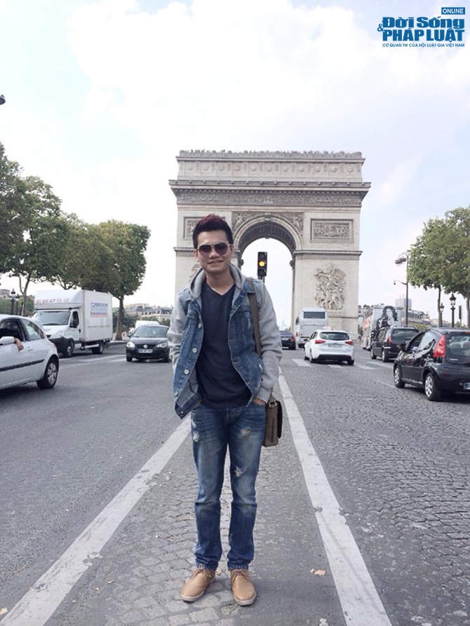 Khắc Việt khoe ảnh vi vu trời Tây cùng Vĩnh Thụy, Hồng Quế