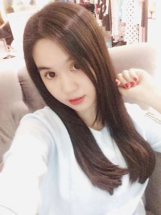 Hồng Quế khoe vòng1 siêu Hồng Quế khoe vòng1 siêu