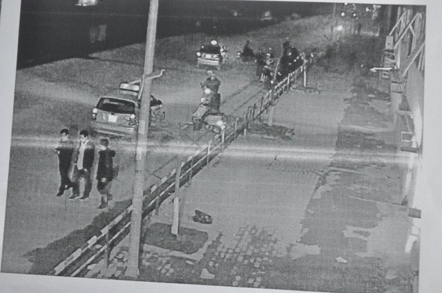 Lộ danh xe “cóc” thuê “cò” đánh đập kéo lê hành khách Lộ danh xe “cóc” thuê “cò” đánh đập kéo lê hành khách