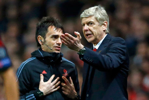 Thua Bayern, HLV Wenger vẫn ca ngợi học trò