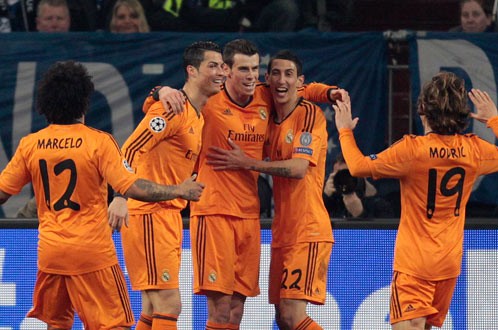 Ronaldo lập cú đúp, Real hủy diệt Schalke 6-1