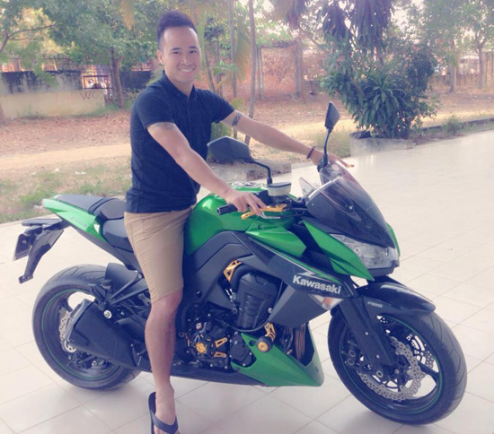 Sao Đồng Nai mê nhạc Trịnh vung tiền mua moto khủng