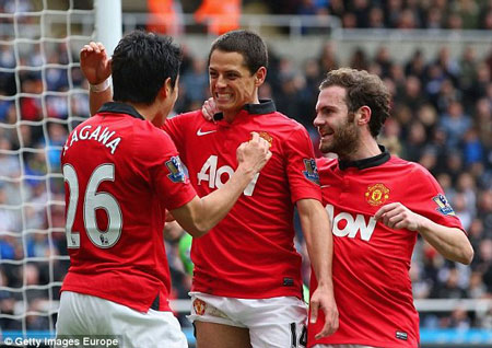  Không cần Rooney, M.U vẫn vùi dập Newcastle