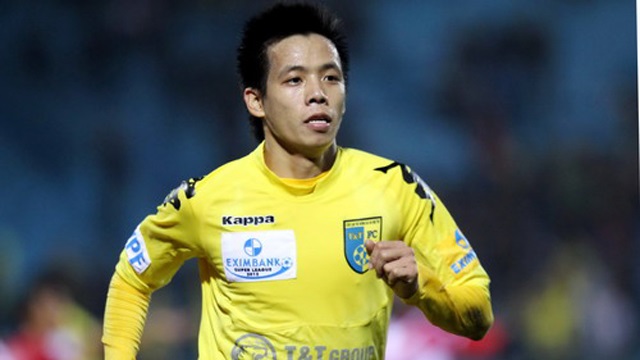 Văn Quyết từ chối lương tháng 210 triệu đồng từ CLB Nhật Bản