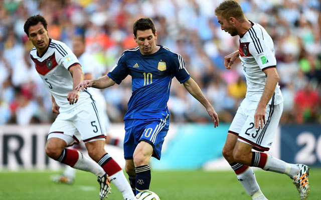 TRỰC TIẾP Đức 0 - 0 Argentina(H1): Higuain suýt ghi bàn