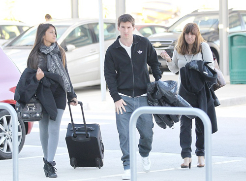 Tiết lộ căn bệnh, chiến tích bất hảo của Messi và Ronaldo