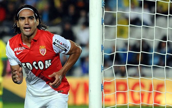 Chuyển nhượng tối 1/9: Falcao gia nhập M.U, 