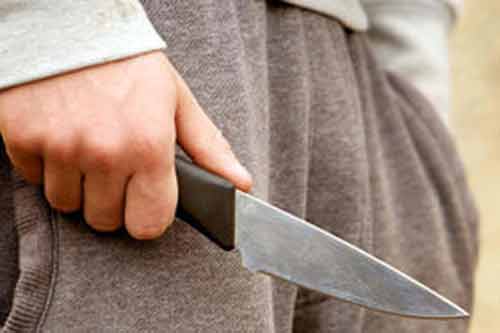 Nực cười: Cướp ngân hàng bằng một con dao nhà bếp