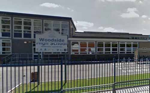 Hiệu trưởng 36 tuổi bị đuổi việc vì quan hệ với nữ sinh 15 Hiệu trưởng 36 tuổi bị đuổi việc vì quan hệ với nữ sinh 15