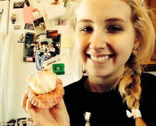 Đau lòng thiếu nữ đăng video tạm biệt lên mạng trước khi tự sát