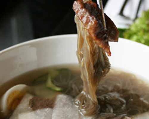 Bún chả Việt Nam lọt top 10 món ngon bổ dưỡng mùa hè 