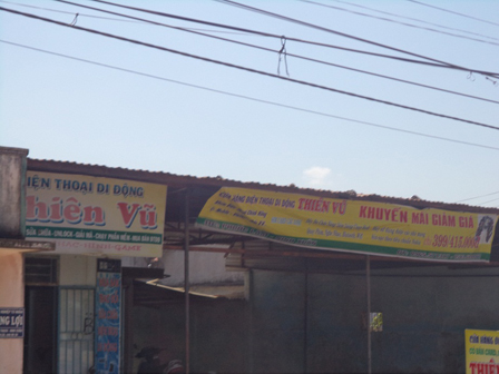 “Clip đen” “một ông – bốn bà” rúng động Khánh Hòa