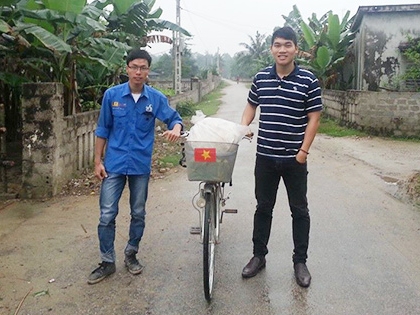 Một mình đạp xe 