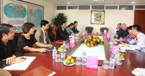 Ban Kinh tế Trung ương tiếp đoàn Bộ trưởng Nông nghiệp Hà Lan