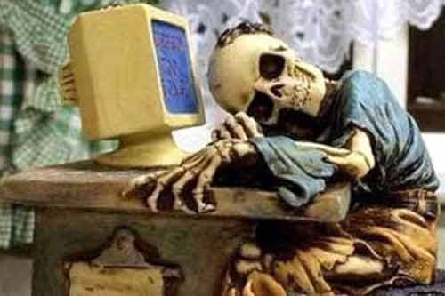 Những game thủ bị đột tử do nghiện chơi game vô độ