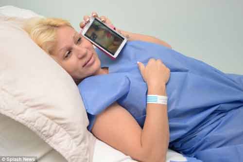 Người phụ nữ trải qua 36 ca phẫu thuật để thành búp bê Barbie