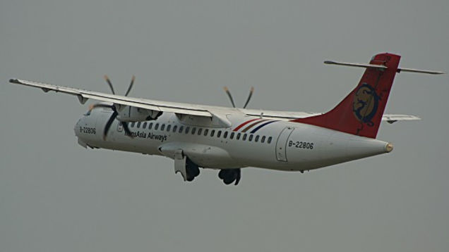 Máy bay rơi ở Đài Loan, ít nhất 51 người thiệt mạng Máy bay rơi ở Đài Loan, ít nhất 51 người thiệt mạng