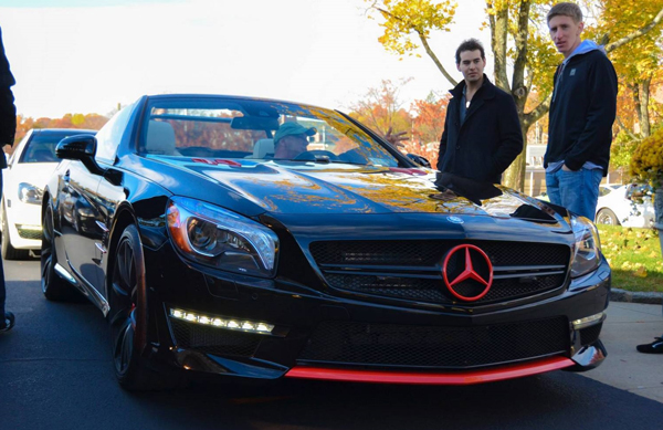 “Chảnh” với Mercedes-Benz SL63 AMG “Chảnh” với Mercedes-Benz SL63 AMG