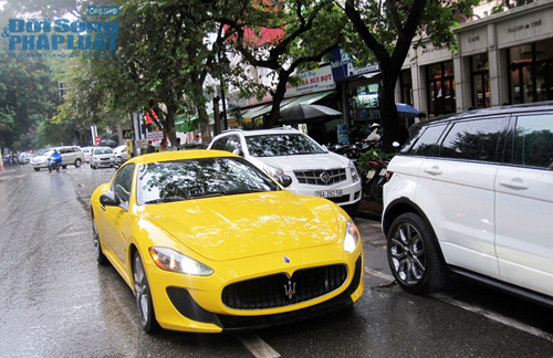 Chùm ảnh hiếm hoi về xế sang “đinh ba” Maserati MC Stradale tại H