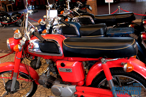 Tận mục bộ sưu tập xe cổ đồ sộ nhất Sài thành