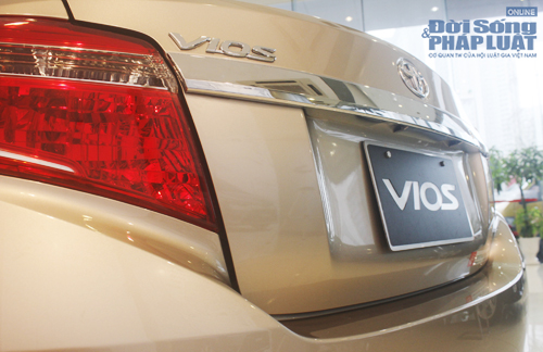 Cận cảnh chi tiết Toyota Vios 2014