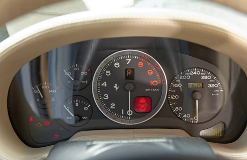 Cận cảnh siêu xe cực hiếm Ferrari 575 GTZ