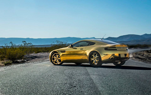 Tới lượt xế sang Aston Martin Vantange dát vàng-07