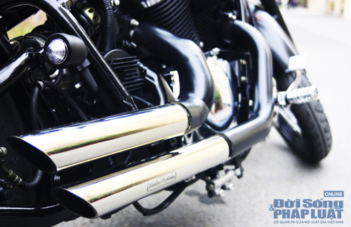 Honda Shadow độ Bobber cực ngầu của dân chơi Hà thành-05