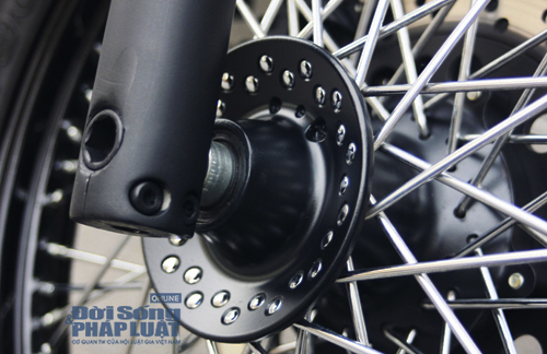 Honda Shadow độ Bobber cực ngầu của dân chơi Hà thành-19