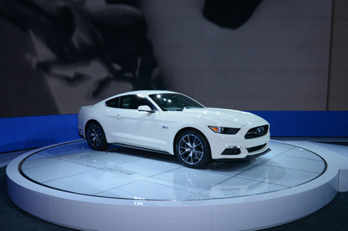 Ford Mustang của kỹ sư Việt “khoe” bản đặc biệt 50 năm