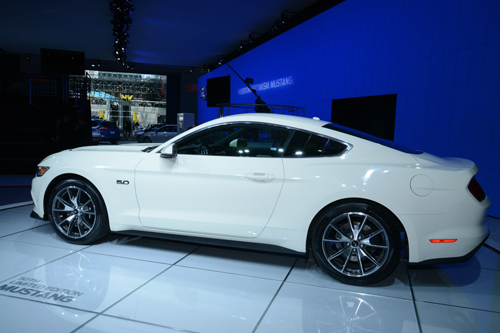 Ford Mustang của kỹ sư Việt “khoe” bản đặc biệt 50 năm