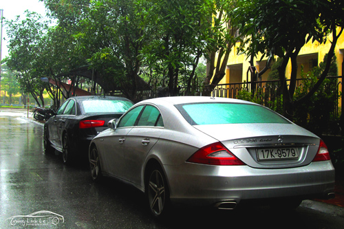 Về quê lúa Thái Bình ngắm dàn xe sang, biển độc triệu đô