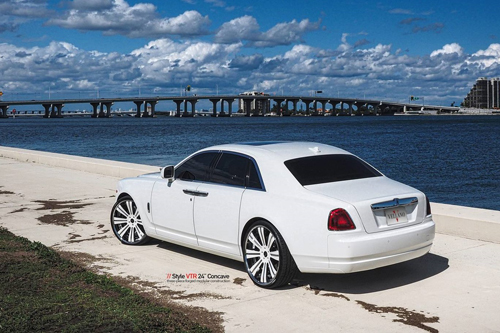 sieu-xe-rolls-royce-ghost-05