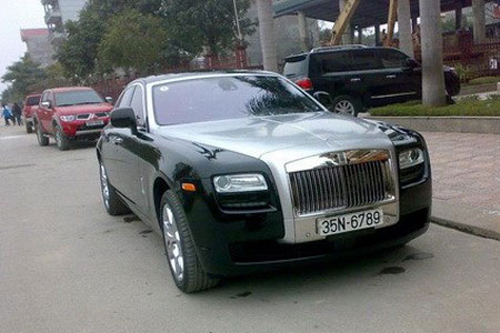 Cười té ghế muôn kiểu luận biển số xe của người Việt