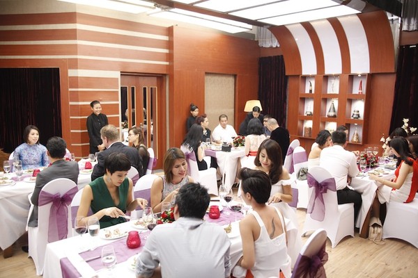 Vua đầu bếp Việt loại thí sinh trẻ tuổi nhất Khánh Phương