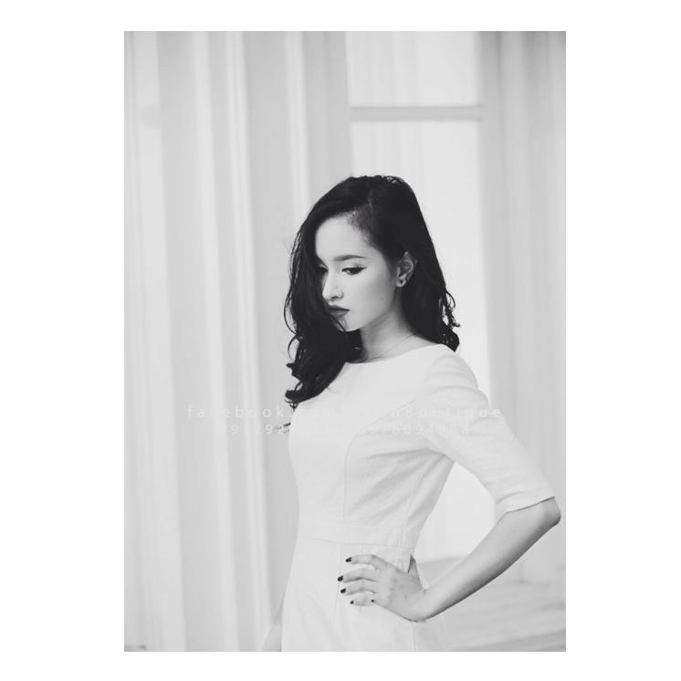 Bất ngờ với ngoại hình rất giống Vân Hugo của cô gái 9X