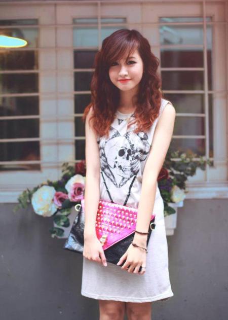 Bất ngờ với ngoại hình rất giống Vân Hugo của cô gái 9X