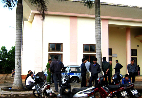 Thanh tra giao thông nhận hối lộ bằng chuyển khoản từ chủ xe Thanh tra giao thông nhận hối lộ bằng chuyển khoản từ chủ xe