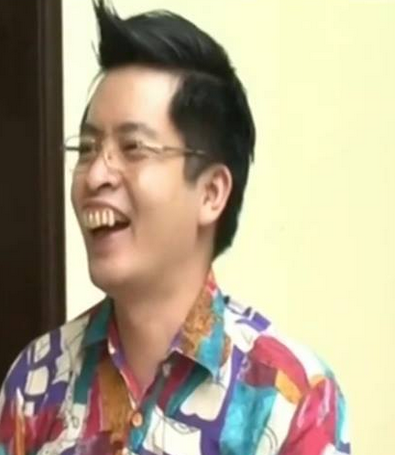 Gương mặt thật của chàng trai răng vẩu đang gây bão mạng