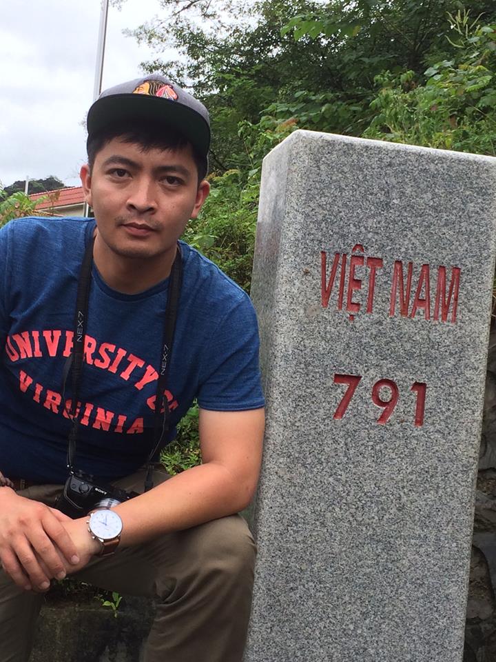 Gương mặt thật của chàng trai răng vẩu đang gây bão mạng