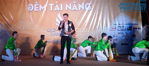 Hot girl Thu Thảo quyến rũ với “Chuyện tình nhà thơ”