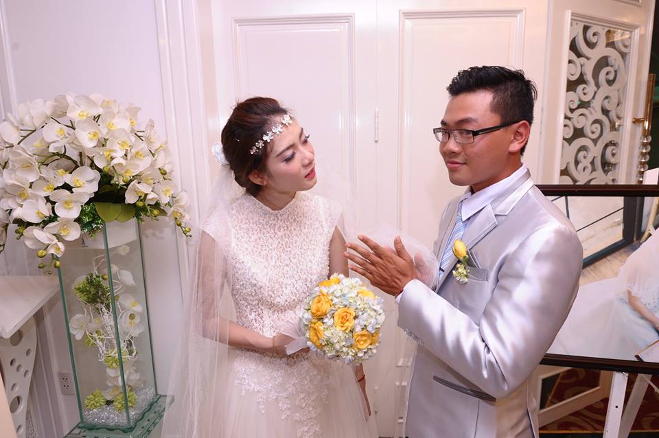 Ảnh cưới siêu hài hước của hot girl nhóm BB&BG