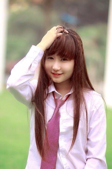 Nhan sắc girl xinh 9X hát nhép nhạc phim Thủy Hử