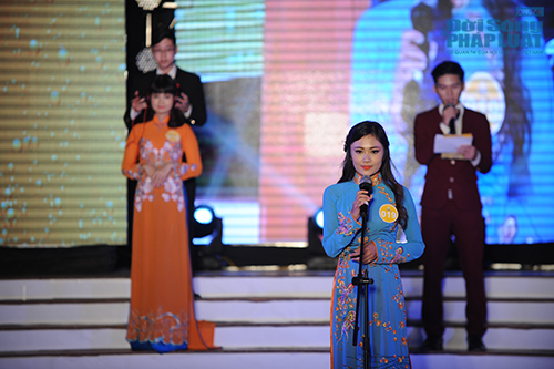 Lộ diện quán quân Tài sắc Phương Đông 2014 