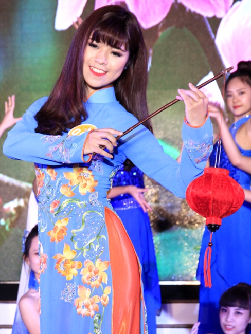 Lộ diện quán quân Tài sắc Phương Đông 2014 