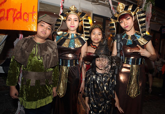 Lễ hội Halloween 2014: Những hình Halloween ấn tượng tại Hà Nội Lễ hội Halloween 2014: Những hình Halloween ấn tượng tại Hà Nội