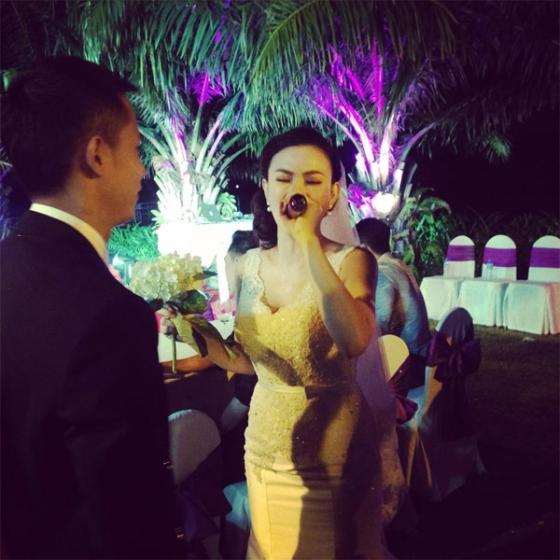 Lác mắt với dàn xế “khủng” trong đám cưới Thu Thủy