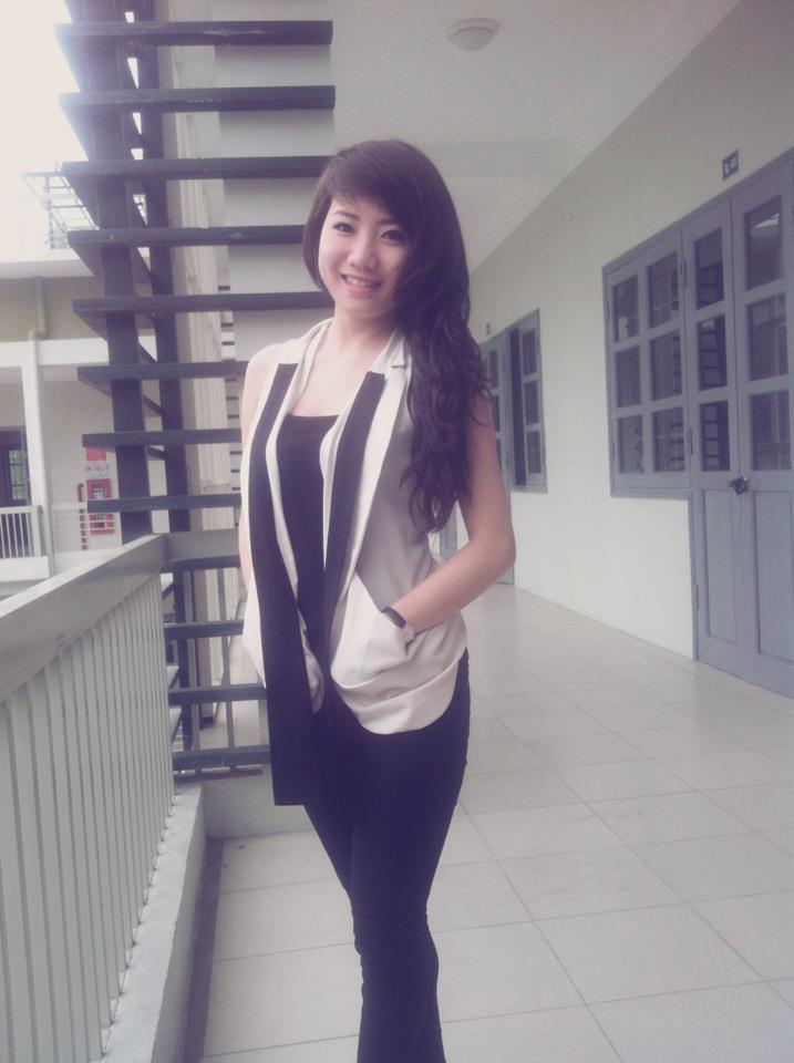 Thiếu nữ Hải Phòng chuyên hát nhạc quê hương cực “ngọt tai”