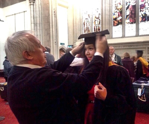 Cô gái Hà Nội đưa món ăn Việt vào nhà hàng Singapore Cô gái Hà Nội đưa món ăn Việt vào nhà hàng Singapore